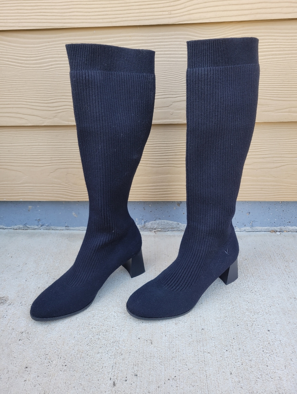 VIVAIA Tessa Round-Toe Water-Repellent Wool Knee High Boots Black Size 41/9.5 - Picture 6 of 12